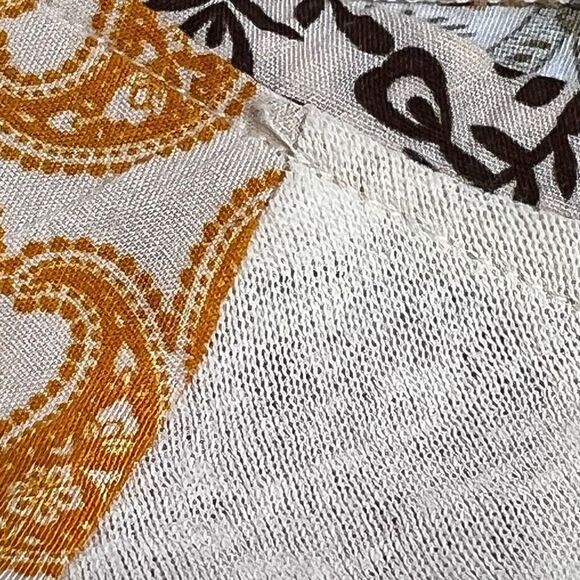 Umgee cream boho top with mixed print bishop sleeves size M - Picture 13 of 15